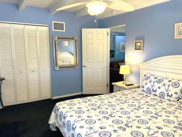 Anna Maria Vacation 3 Bedroom Home, Private Pool