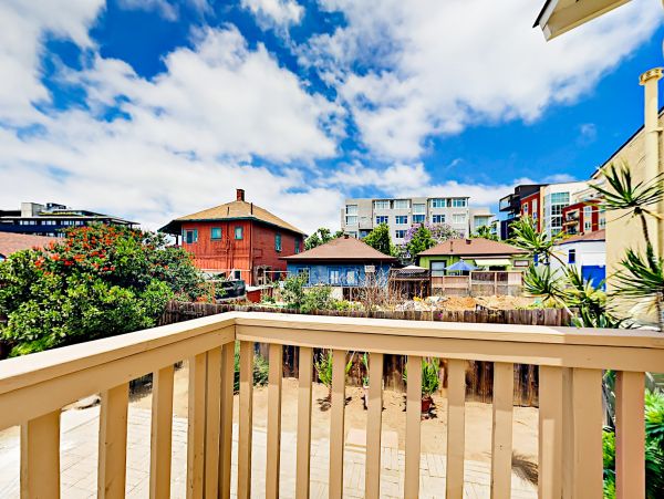 San Diego Spanish Style Home Walk To The Beach Sleeps 6