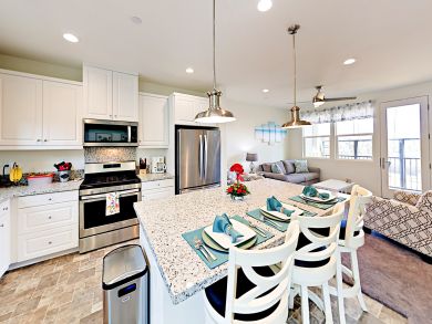 Imperial Beach Two Bedroom Rental Townhome Walk to Beach