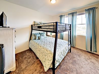 Imperial Beach Two Bedroom Rental Townhome Walk to Beach