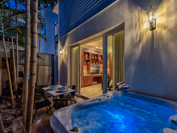 Key West Vacation Home, Close to Beach, Private Hot Tub