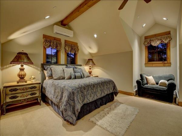 Bachelor Gulch Luxury True Ski in/Ski Out Mountain Home Sleeps 20 Guests