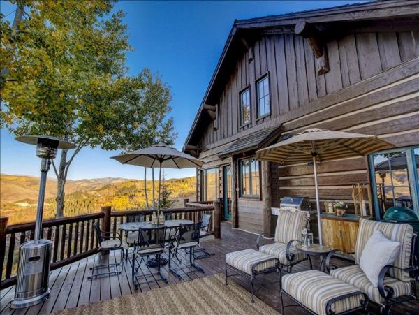 Bachelor Gulch Luxury True Ski in/Ski Out Mountain Home Sleeps 20 Guests