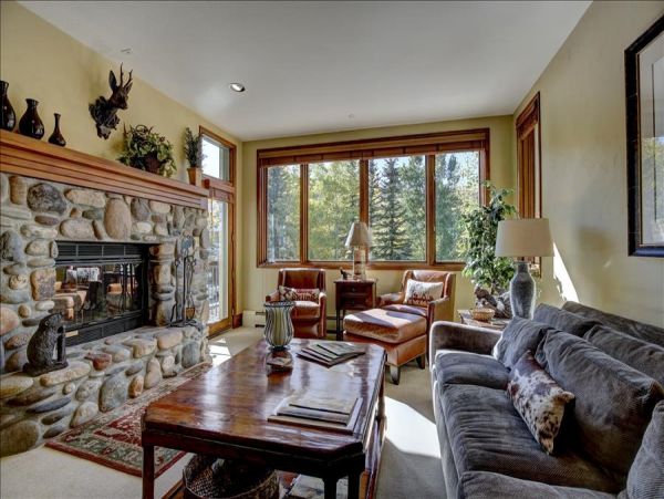 Beaver Creek Luxury Vacation Rental Sleeps Eight Guests