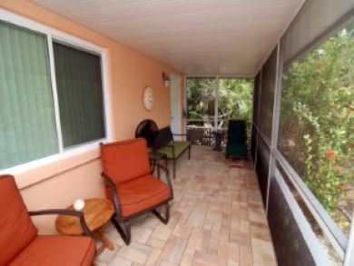 Sanibel Vacation Home Sleeps Four Guests.