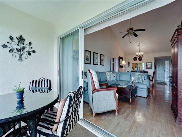 Brandento Vacation Condo Sleeps Four Guests.