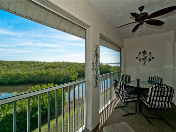 Brandento Vacation Condo Sleeps Four Guests.
