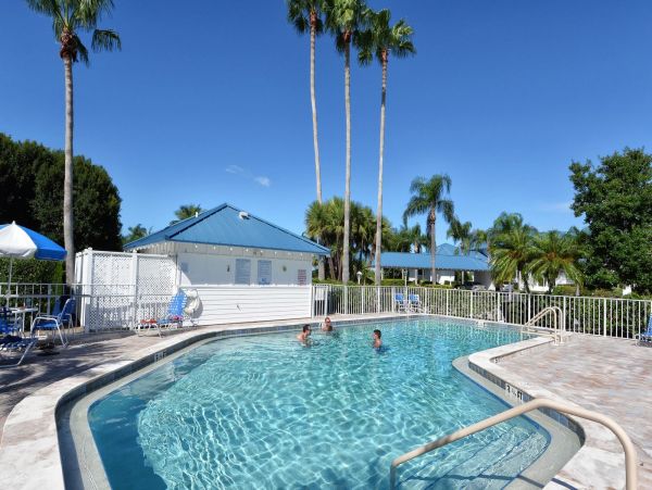 Brandento Vacation Condo Sleeps Four Guests.