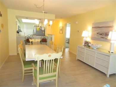 Boca Grande Vacation Condo Sleeps Six Guests On Beach