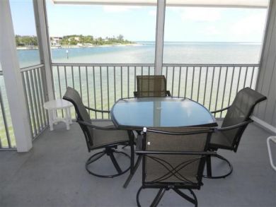 Boca Grande Vacation Condo Sleeps Six Guests On Beach