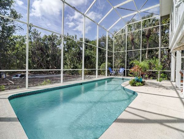 Sanibel Vacation Home 4 Bedrooms Sleeps Eight Guests