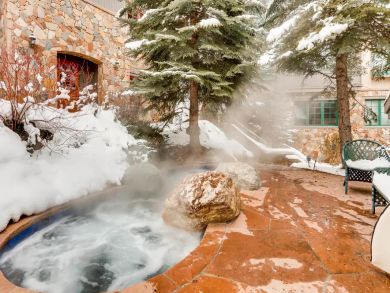 Beaver Creek Luxury Vacation Rental Sleeps Sixteen Guests