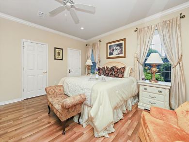 Miramar Beach Vacation Home Sleeps Ten Guests.