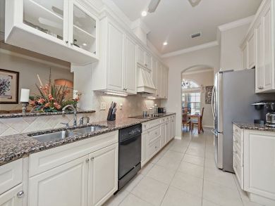 Miramar Beach Vacation Home Sleeps Ten Guests.