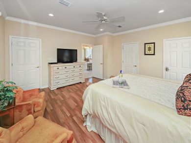 Miramar Beach Vacation Home Sleeps Ten Guests.