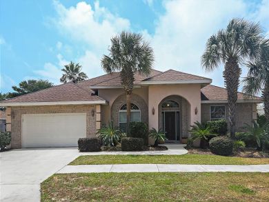 Miramar Beach Vacation Home Sleeps Ten Guests.