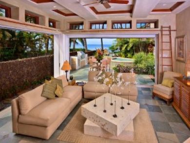 Lahaina Luxury Vacation Home Sleeps Eight Guests.
