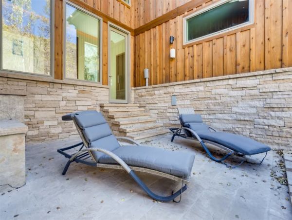 Vail Luxury Five Bedrooms Vacation Rental Home Sleeps 14
