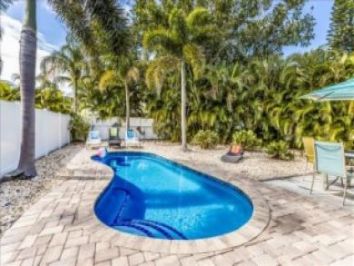 Bradenton Beach Vacation Home Sleeps Six Guests.