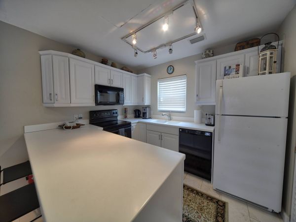 Key West Vacation Home Two Bedrooms Sleeps Four Guests.