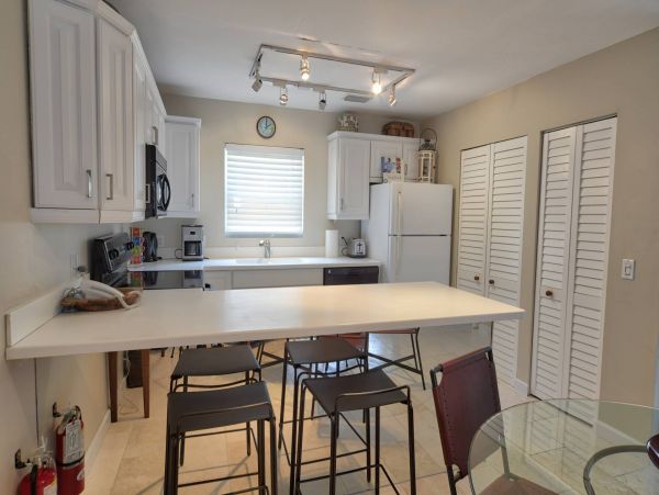 Key West Vacation Home Two Bedrooms Sleeps Four Guests.