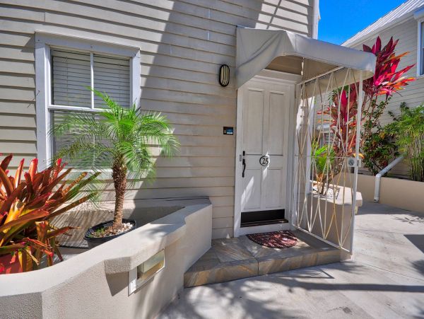 Key West Vacation Home Two Bedrooms Sleeps Four Guests.