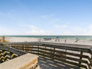 Santa Rosa Beach vacation Home Sleeps Eight Guests.