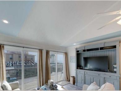 Santa Rosa Beach vacation Home Sleeps Eight Guests.