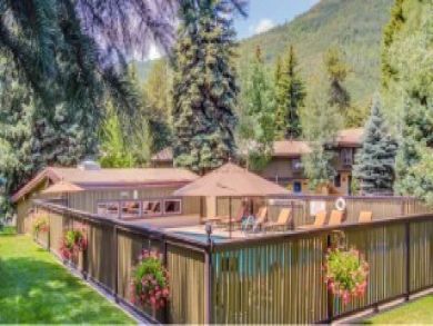 Vail Vacation Condo Sleeps Six Guests.