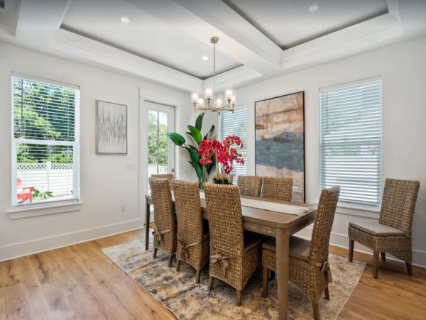 Destin Vacation Home Sleeps 32 Guests.