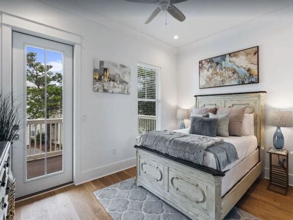 Destin Vacation Home Sleeps 32 Guests.