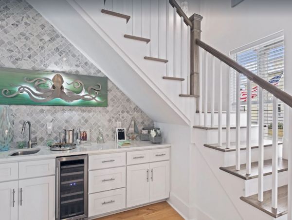 Destin Vacation Home Sleeps 32 Guests.