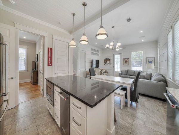 Inlet Beach Vacation Home Rental 4 Bedrooms Sleeps 10