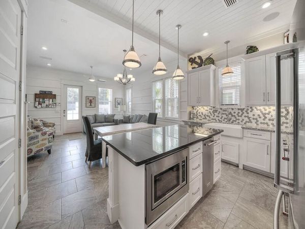 Inlet Beach Vacation Home Rental 4 Bedrooms Sleeps 10