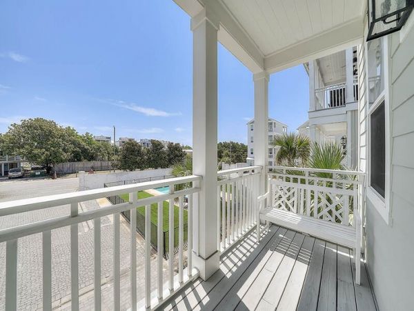 Inlet Beach Vacation Home Rental 4 Bedrooms Sleeps 10