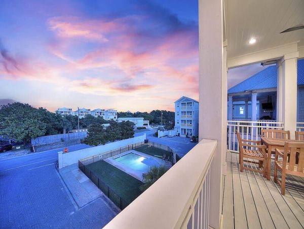 Inlet Beach Vacation Home Rental 4 Bedrooms Sleeps 10