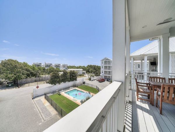Inlet Beach Vacation Home Rental 4 Bedrooms Sleeps 10