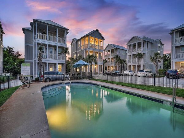 Inlet Beach Vacation Home Rental 4 Bedrooms Sleeps 10