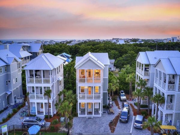 Inlet Beach Vacation Home Rental 4 Bedrooms Sleeps 10
