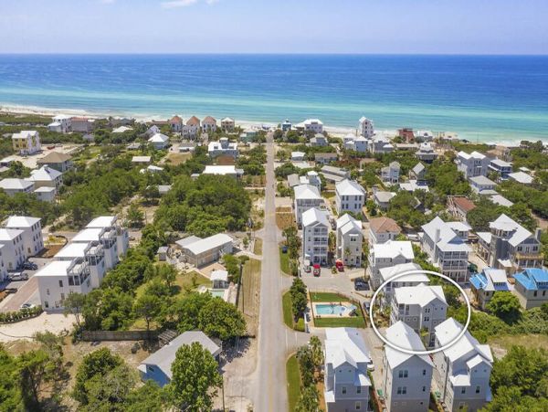 Inlet Beach Vacation Home Rental 4 Bedrooms Sleeps 10