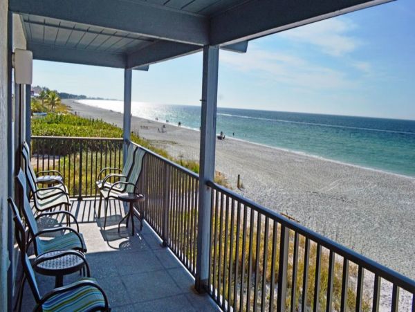 Holmes Beach Vacation Rentals Beachfront Rental with Gulf Views