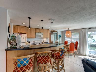 Longboat Key Canal Front Three Bedrooms Home