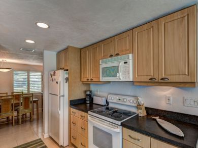 Longboat Key Canal Front Three Bedrooms Home
