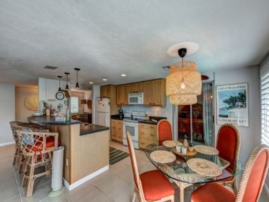 Longboat Key Canal Front Three Bedrooms Home