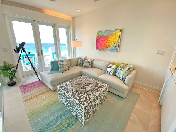 Pensacola Vacation Pool Home Sleeps Ten Guests With Views