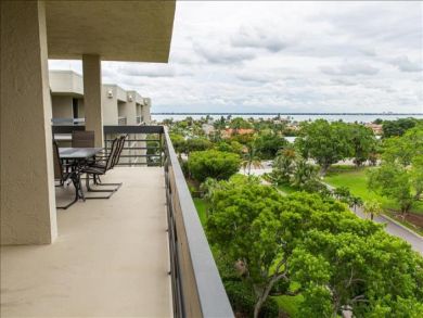 Longboat Key Vacation Accommodation 2 Bedrooms Sleeps 4
