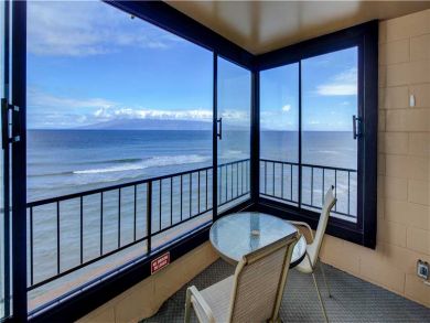 Lahaina Vacation Condo Sleeps Four Guests.