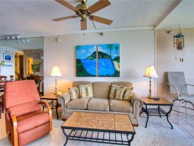 Lahaina Vacation Condo Sleeps Two Guests.
