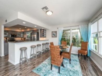 Brandenton Beach vacation Townhome Sleeps Seven Guests.