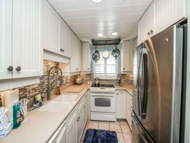 Brandenton Beach Vacation Home Sleeps Five Guests.